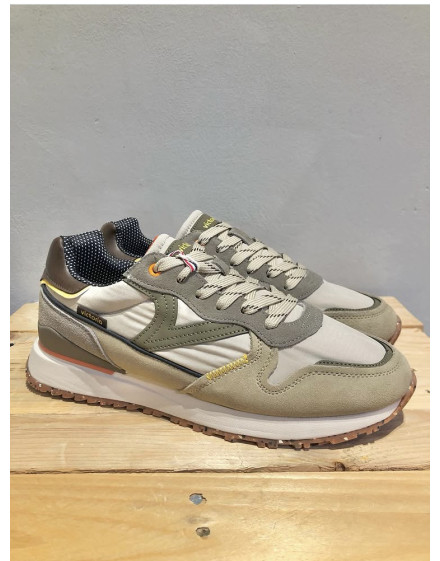 Sneakers Victoria col. marino